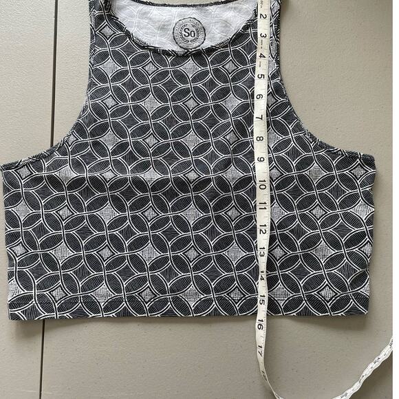 Authentic American Heritage Geometric Crop Tank Top Sleeveless Black White XL - Picture 9 of 9